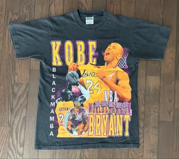 KOBE BRYANT Bootleg T Black Mamba