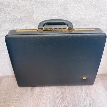 [새상품급] dunhill 던힐 아타셰 케이스 비즈니스 백 열쇠 포함