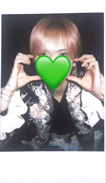 XP!A 하쿠 폴라로이드