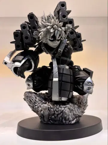 점프 GIGA 응모자 전원 서비스 바쿠고 카츠키 피규어