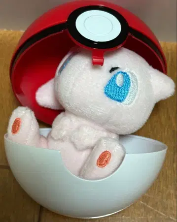 포켓몬 인형 배지 in 몬스터 볼 케이스 vol.1 뮤우