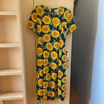 해바라기 무늬 원피스 반팔 레트로