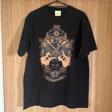 [ 시착만 한 상품 ] LEMONeD Shop 티셔츠 hide