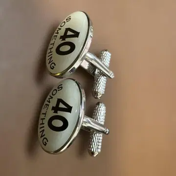 40 SOMETHING 커프스 링크