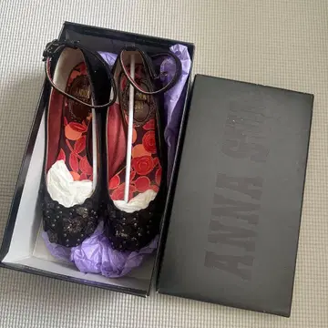 ANNA SUI 비즈 장식 블랙 펌프스