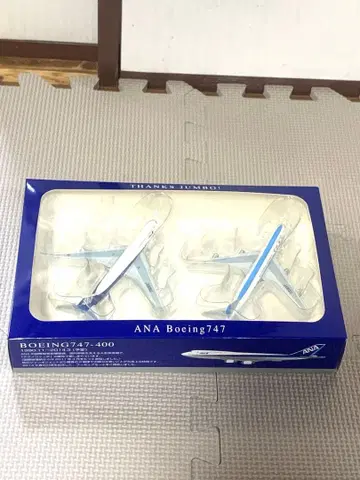 ANA 보잉747 2대 세트 퇴역 기념 피규어 한정품