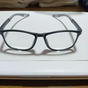 그레이 직사각형 프레임 안경 리딩 글라스