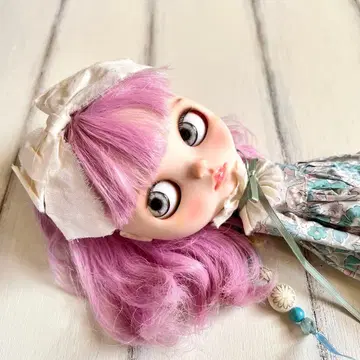 네오 브라이스 커스텀 작가님