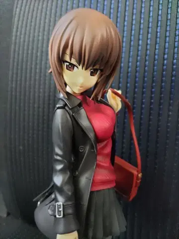 코토부키야 1/7 스케일 니시즈미 마호 소녀 & 팬츠