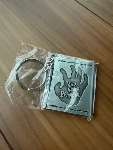 [ 새상품 미개봉 ] 계속 한밤중이면 좋을 텐데 가챠 시크릿