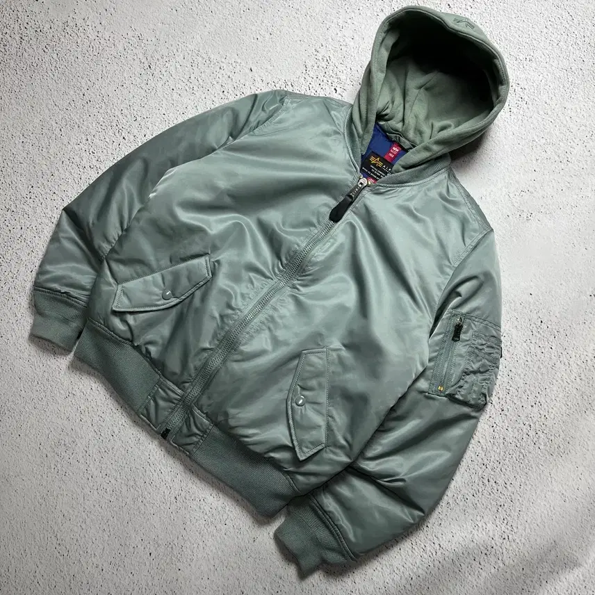Alpha Industries MA-1 Natus Bomber