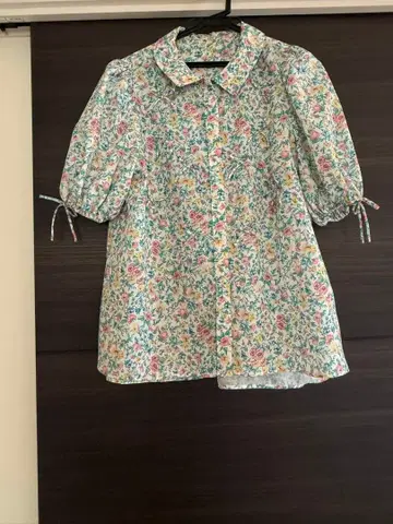 플라워 프린트 퍼프 슬리브 셔츠 체스티 chesty 꽃무늬 1