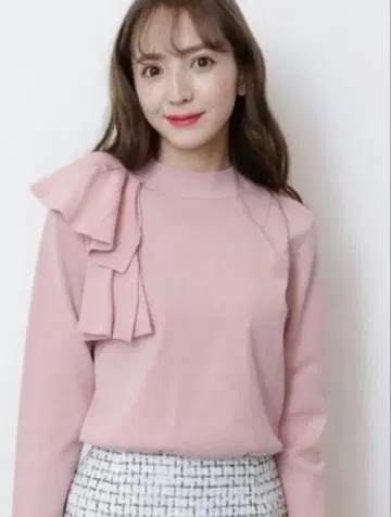 [ 미사용 새상품 ] 리랜드트루 아지메 프릴 니트 사이즈 2 봄 핑크