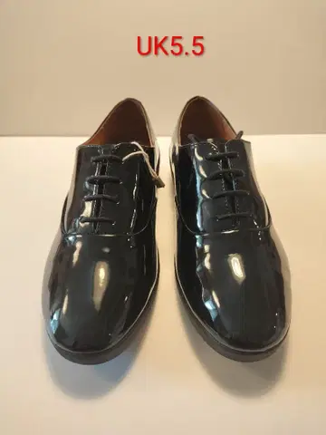 fitflop 에나멜 블랙 레이스업 슈즈 UK5.5