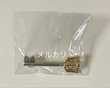 킹덤하츠 키 블레이드 핀 배지 1개