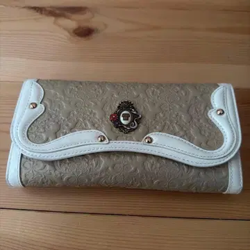 품절 색상! ANNA SUI 장지갑 안나수이