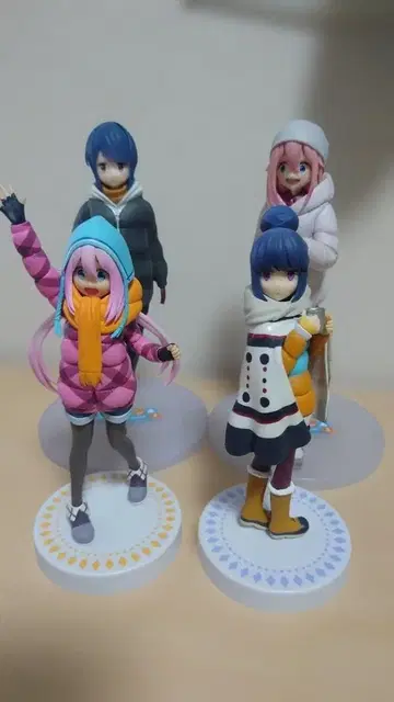 유루캠 프라이스 피규어 4체 세트