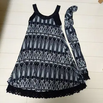 OZZ ON 스톨 부착 원피스