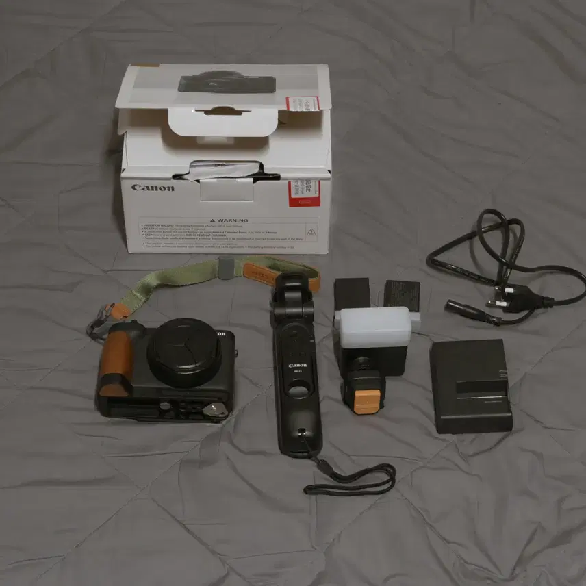 캐논 파워샷 v1(1070컷,25년 9월 구매) 악세서리 일괄 판매