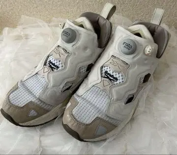 Reebok 인스타펌프 퓨리 SixTONES 다나카 쥬리 착용 모델