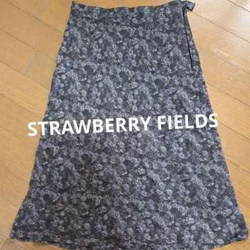 STRAWBERRY-FIELDS 플라워 프린트 플레어 스커트