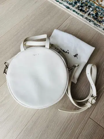 agnes b. 2way 서클백 아네스베 화이트