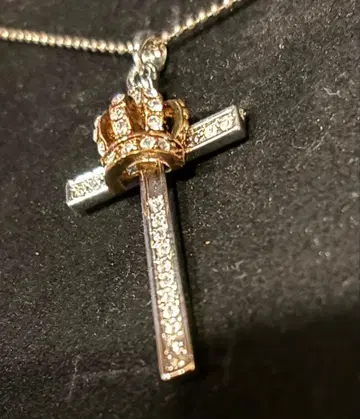 목걸이 스와로브스키 크로스 크라운 왕관 십자가