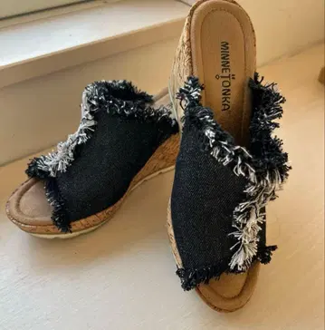 MINNETONKA 웨지 샌들 데님 블랙