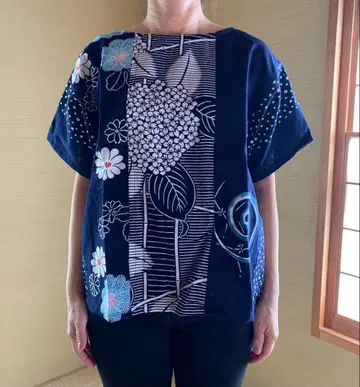 이어붙인 셔츠 풀오버 타입 유카타 리메이크 네이비 바탕 이어붙인 것