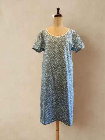 새상품급 BEAMS BOY 빔즈 원피스 리버티 프린트