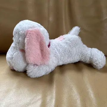 SNOOPY 화이트와 핑크 봉제 인형