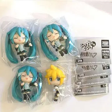 피아프로 캐릭터즈 VOCALOID 하츠네 미쿠 피규어 묶음 판매