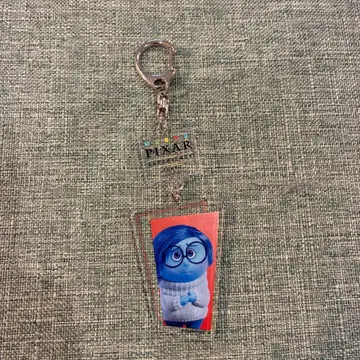 PIXAR 아크릴 키링 새드니스