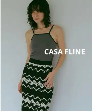 CASA FLINE 카사플라인 핸드니트 보더 스커트 블랙