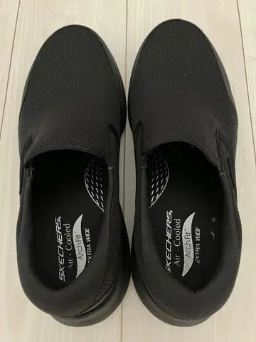 SKECHERS Air Cooled 아치핏 엑스트라 와이드