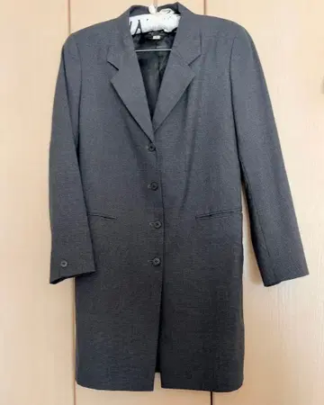 agnes b. 클래시컬 자켓 격자 무늬 그레이