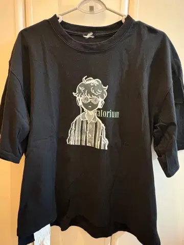 나토리 반팔 티셔츠