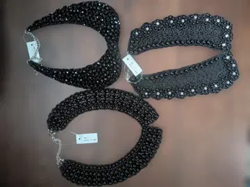 비즈 장식 블랙 탈부착 카라