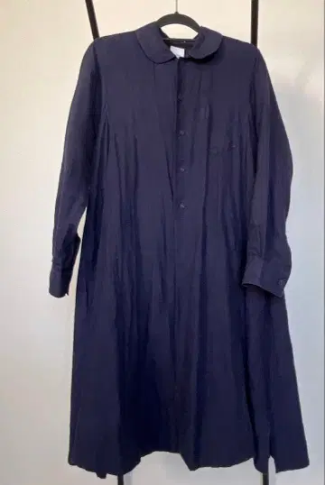 베리떼꾸르 네이비 원피스