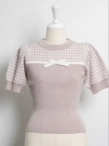 새상품급 pium 리본 테이프 깅엄 니트탑 핑크 프리 사이즈 완판