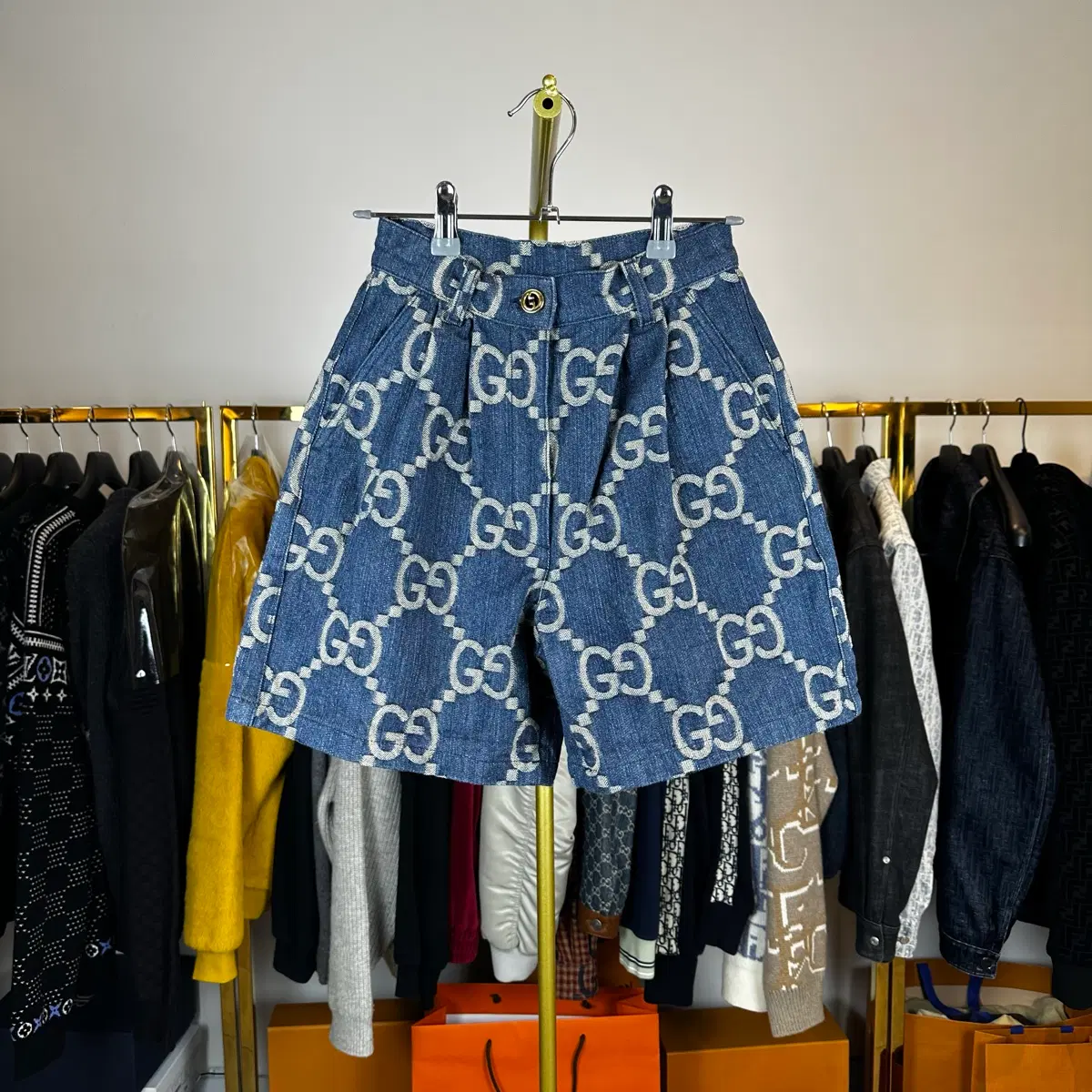 38 / Louis Vuitton Monogram Print Pajama Shorts | Bunjang Global