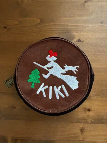 마녀 배달부 키키 [키키에게 보내는 초콜릿 케이크] 파우치 L