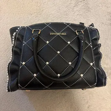 [ 새상품급 ] 사만사 베가 퀼팅 펄 플래터 (미니) 2way