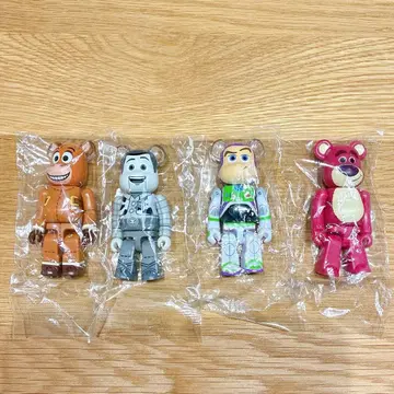 [ 당일 발송 ] 베어브릭 토이 스토리 피규어 4체 세트