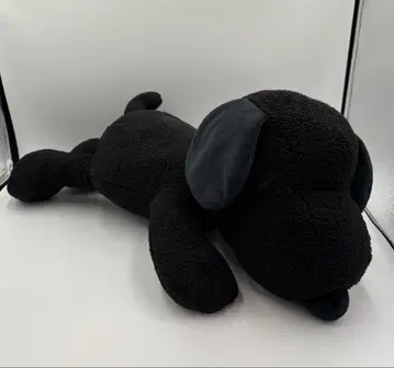 유니클로 카우스 스누피 봉제 인형 M 사이즈