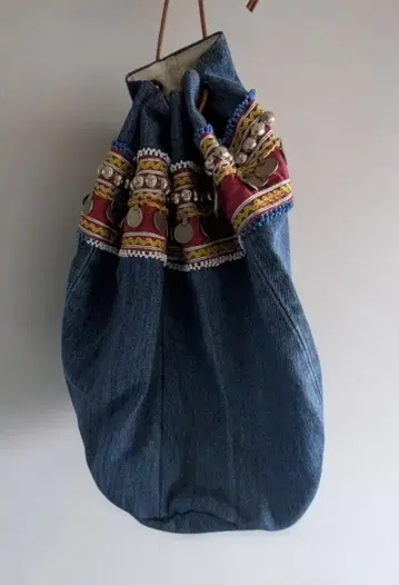 77circa circa make afghan belt denim bag