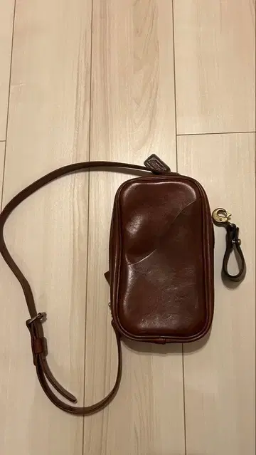 HERZ herz 헬츠 세로형 2way 바디백 F-103