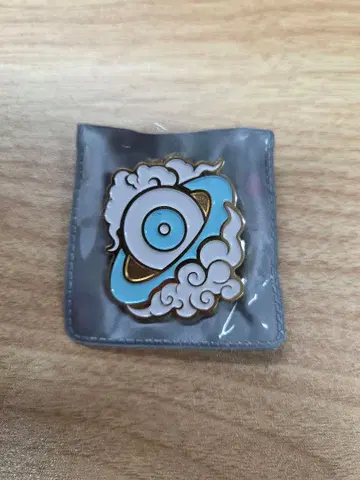 림버스 컴퍼니 햄햄빵빵 핀 배지 홍루