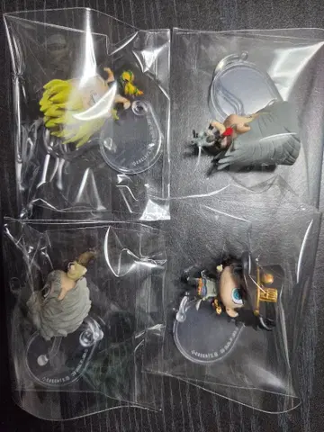 죠죠 캡슐 피규어 4종 세트