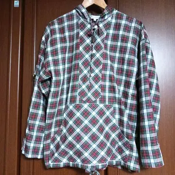 폴앤조 / 체크 무늬 후드 부착 셔츠